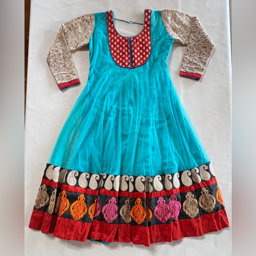 Turquoise Anarkali Pullover Dress with Red & Multicolor Embroidered Hem (Sm~Med) - Picture 5 of 17